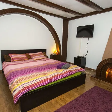 Διαμέρισμα Romana 1 *