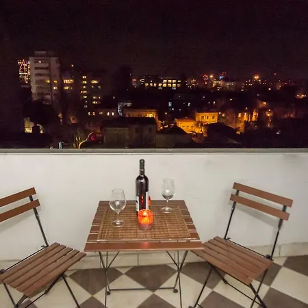 Romana 1 *